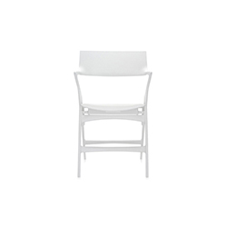 多莉折椅 安東尼奧•奇特里奧  kartell家具品牌